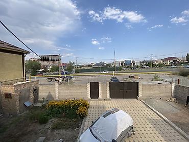 Продажа коттеджей и домов: 6 комнат и более, 250 м², 8 соток, Бишкек, Арча-Бешик ж/м Собственник — 18