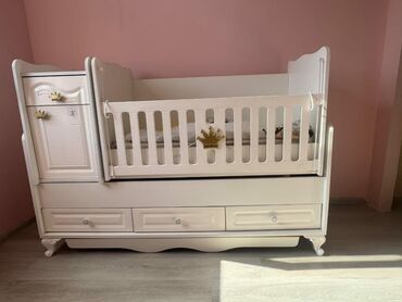кроватки для новорожденных в баку: Для девочки и мальчика, Б/у, Четырехугольная, Колыбель, С матрасом, С механизмом качания
