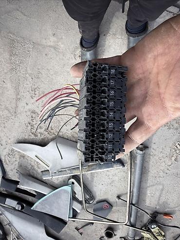 Бампер и комплектующие: Бампер Mercedes-Benz — 15