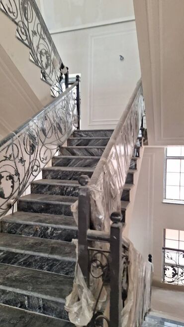 Həyət evləri və villaların satışı: 9-cu mikrorayon 12 otaq, 1000 kv. m, Kredit yoxdur, Yeni təmirli -da lalafo.az — 16 Həyət evləri və villaların satışı: 9-cu mikrorayon 12 otaq, 1000 kv. m, Kredit yoxdur, Yeni təmirli — 16