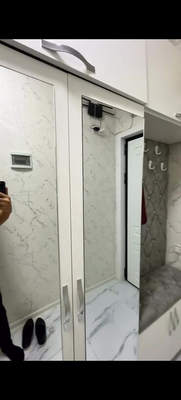 Uzunmüddətli kirayə mənzillər: Nərmanov metrosun yaxınlıqı Təbriz küçəsi 4/2 mərtəbəsi təmirli və — 6