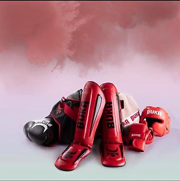 Перчатки: Комплект экипировки для единоборств BUKA Состав набора: - Боксерские — 7