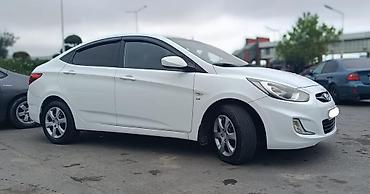 Hyundai: Hyundai Accent: 1.6 l | 2012 il Sedan — 3