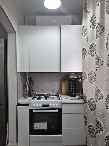 2 bedroom: Продаётся просторная 2х комнатная квартира. Сквозная планировка, 71.5 — 8