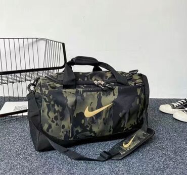 Спортивные сумки: ПРОДАЮ НОВУЮ ОЧЕНЬ КАЧЕСТВЕННУЮ И СТИЛЬНУЮ СУМКУ,ПОДОЙДЕТ КАК ДЛЯ — 2