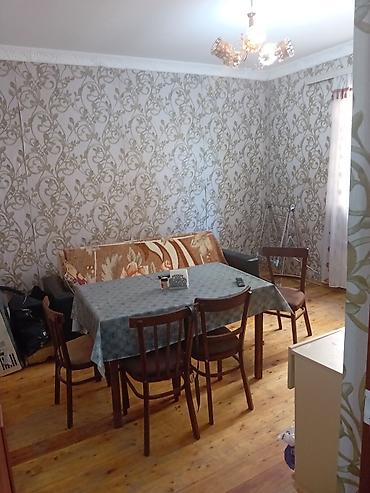 demir qaraj satilir: 2 otaqlı, 43 kv. m, Orta təmir — 9