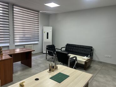 снять дом для мероприятий: Сдаю Офис, 32 м², В бизнес центре, 1 линия