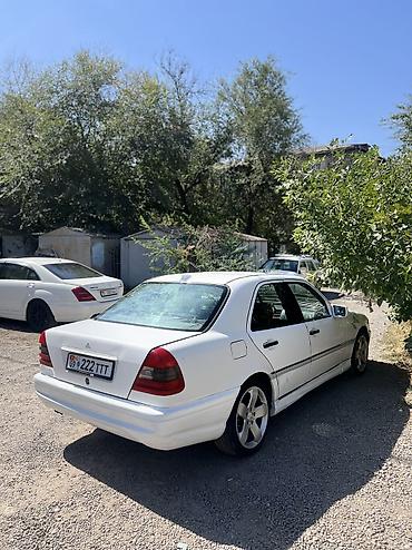 210 cdi: Mercedes-Benz C-Class: 1994 г., 2.2 л, Механика, Бензин, Седан — 5