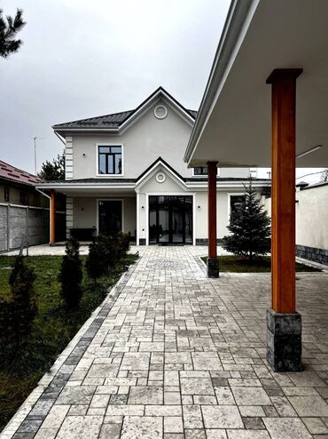 недвижимость в киргизии: 300 м², 8 комнат, Свежий ремонт С мебелью