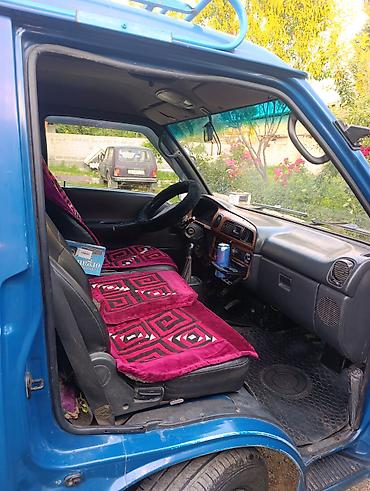 Унаа: Hyundai Porter: 2002 г., 2.6 л, Кол менен иштөөчү, Дизель — 7