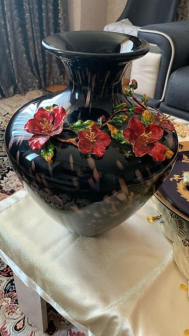 Böyük decor güldan baha alinib basi cixan bilar farfirdi yenidi lalafo.az -da Böyük decor güldan baha alinib basi cixan bilar farfirdi yenidi