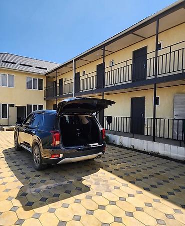 Продажа отелей и хостелов: Гостевой дом «Жыргаал» - Двухэтажный корпус с отдельными входами в — 2