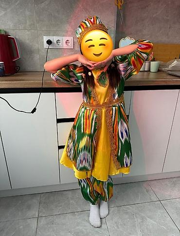 Национальные костюмы: Национальный костюм, Женский — 1