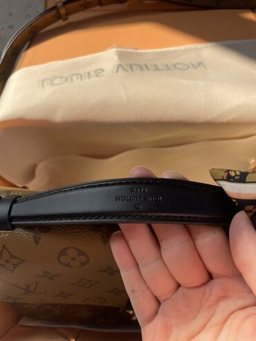 Классические сумки: Сумка Louis Vuitton Pochette Métis Monogram Продам оригинальную сумку — 5