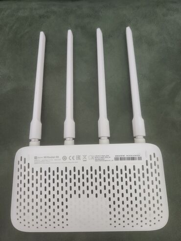 oyun planşetləri: Mİ router MODEM