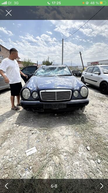 210 сиденья: Mercedes-Benz E-Class: 1996 г., 4.2 л, Автомат, Бензин, Седан