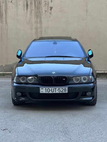 BMW M5: 2.8 l | 1999 il Sedan