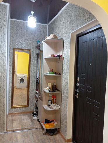 продаю гостиничного типа квартиры в бишкеке: 2 комнаты, 48 м², 105 серия, 5 этаж, Евроремонт