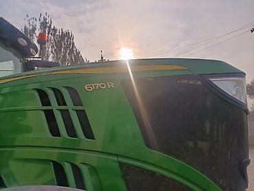 карбюратор 2108: Трактор John Deere 6170R - Серия 6R, модель 6170R (шильдик на капоте) — 4