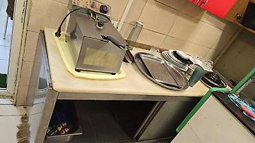 Restoran tosterləri: Mermerj nerj masa alt hisse dolabli 330 Azn. Olchu 185×65. Unvan — 1