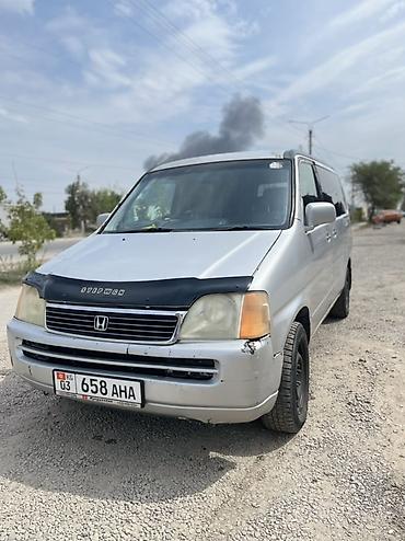 катер водный: Honda Stepwgn: 1996 г., 2 л, Автомат, Бензин, Минивэн — 2