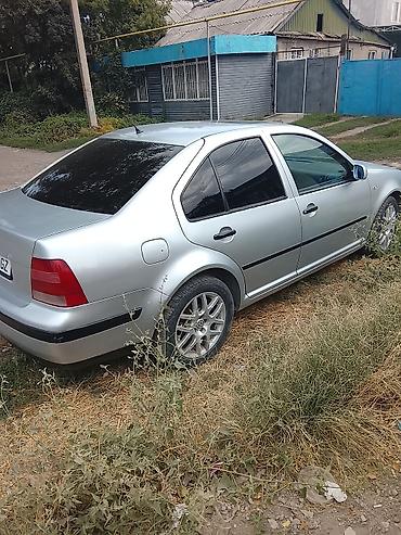 Volkswagen Bora: 2001 г., 1.6 л, Кол менен иштөөчү, Бензин, Седан lalafo.kg да — 2 Volkswagen Bora: 2001 г., 1.6 л, Кол менен иштөөчү, Бензин, Седан — 2