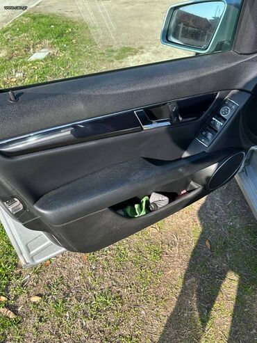 Mercedes-Benz: Mercedes-Benz C 200: 2.2 l. | 2010 έ. Λιμουζίνα — 9