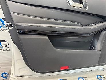 Двери и комплектующие: Дверь Передняя левая Mercedes-Benz, Б/у, Оригинал — 20