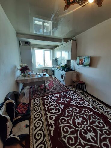 шкаф для прихожей комнаты: 1 комната, 43 м², Элитка, 8 этаж, Старый ремонт