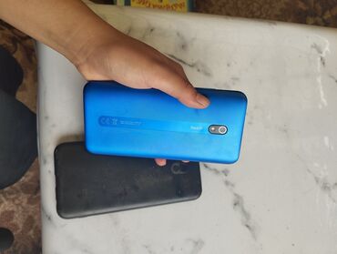 телефоны 2000 сом: Xiaomi, Redmi 8A, Б/у, 32 ГБ, цвет - Голубой, eSIM