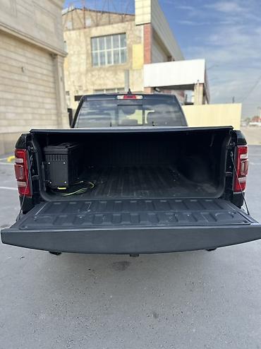 ram dodge: Dodge Ram 1500: 2019 г., 5.7 л, Автомат, Бензин, Пикап — 7