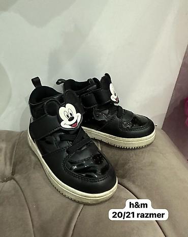Botinkalar: H&m brendine məxsus ayaqqabı. ela veziyyetdedir. 20/21 razmer — 1