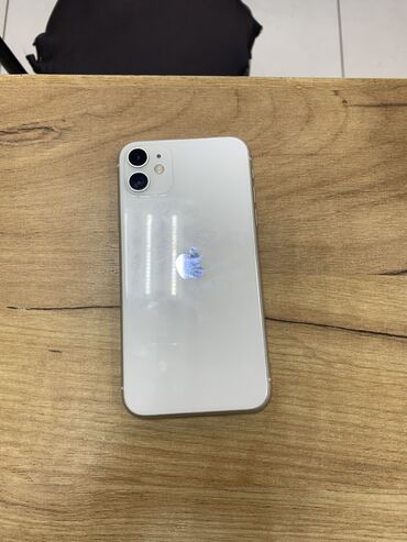 продаю самсунг телефон: IPhone 11, Колдонулган, 128 ГБ, 100 %