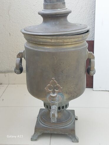 samovar lalafo: İşlənmiş Od Samovar, 10-dan çox l, Ünvandan götürmə