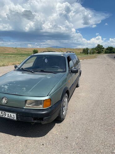 горный мото: Volkswagen Passat: 1989 г., 1.8 л, Механика, Бензин