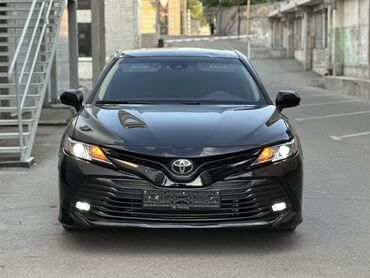 camry 10: Toyota Camry: 2018 г.