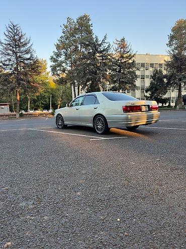 Toyota: Toyota Crown: 2002 г., 3 л, Автомат, Бензин, Седан — 6