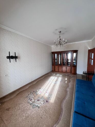 Продажа квартир: 3 комнаты, 60 м², 106 серия, 8 этаж, Евроремонт