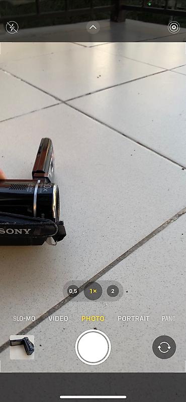 av hdmi adapter: Sony video kamera HDR-P200 modeli. ozunde proyektoru var, yeni — 9