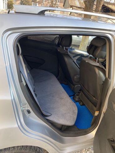 Chevrolet: Chevrolet Spark: 2011 г., 1 л, Автомат, Бензин, Хэтчбэк — 6