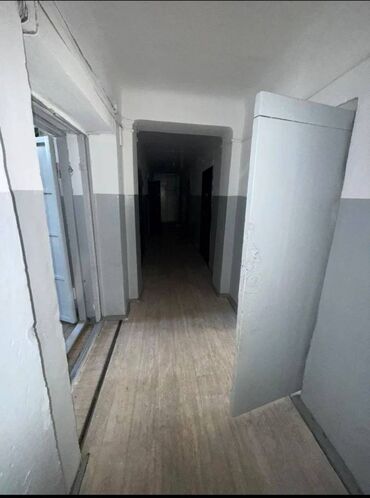 квартиры с подселением для девушек: 1 комната, 18 м², Общежитие и гостиничного типа, 3 этаж, Косметический ремонт