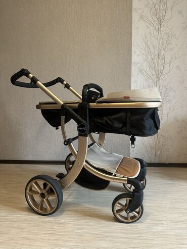 Araba-beşiklər: Çıxarıla bilən beşikli araba, İşlənmiş, Cins: Oğlan, Yaş: <1 ay, Ünvandan götürmə -da lalafo.az — 3 Araba-beşiklər: Çıxarıla bilən beşikli araba, İşlənmiş, Cins: Oğlan, Yaş: <1 ay, Ünvandan götürmə — 3