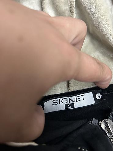 fsbn jacket: SIGNET ženska sportska jakna sa kapuljačom, veličina S. - Model — 2