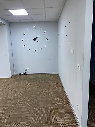 Аренда помещений свободного назначения: Сдаётся офисное помещение. Адрес: ул. Исанова, 41. Этаж: 2. Площадь — 3