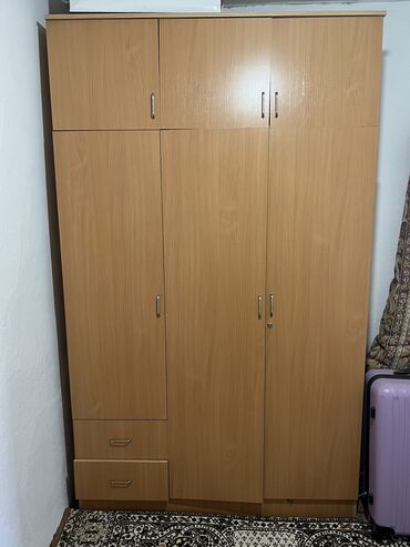 ������������������ �������� ������������ в Кыргызстан | Шкафы, шифоньеры: Шкаф для одежды с антресоль, б/у в очень хорошем состоянии