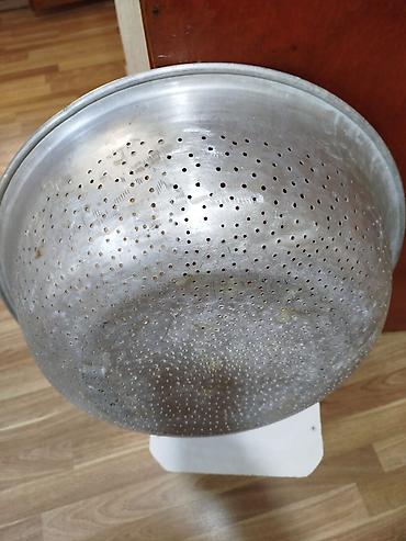 Böyük ölçülü alüminium süzgəc/kolander - Material: yüngül və davamlı