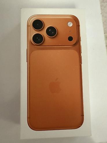 pc case: Apple iPhone (коробка с изображением модели в оранжевом/«персиковом» — 1