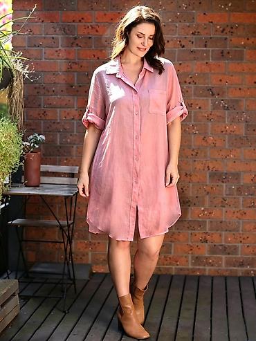 moja krpice: 🌞 New collection 🌞 
Za punije dame XL 2XL 3XL 4XL (uni) 
Cena 2200 din — 2