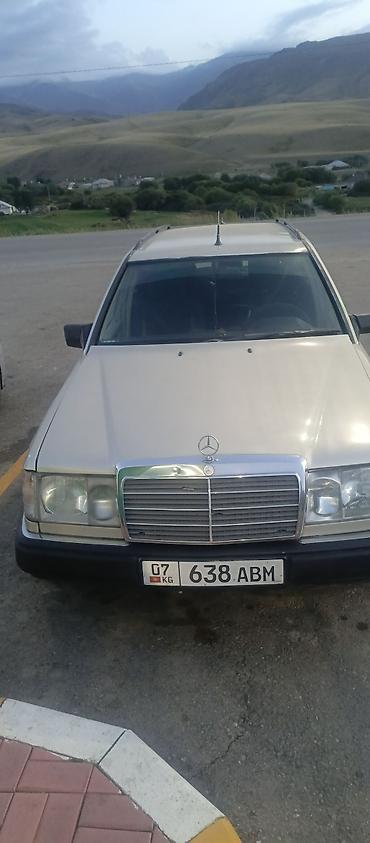 сидения w220: Mercedes-Benz W124: 1992 г., Механика, Универсал — 4