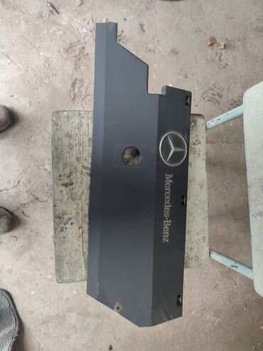 крышка мотора мерседес: Дизельный мотор Mercedes-Benz 2000 г., 3 л, Б/у, Оригинал, Германия